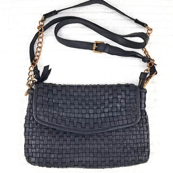 Vintage Valentina Black Woven Leather Dual Strap Handbag with Chain Details - Picture 5 of 12